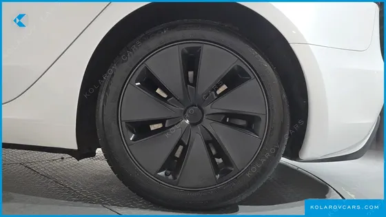 TESLA MODEL 3 RWD