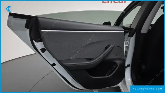 TESLA MODEL 3 RWD