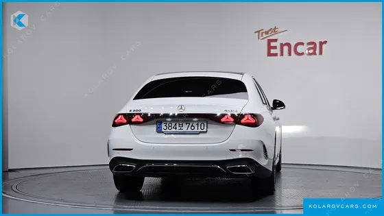 MERCEDES E-CLASS E300 4MATIC AMG LINE