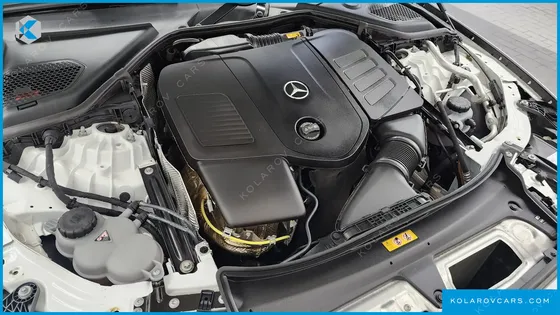 MERCEDES E-CLASS E300 4MATIC AMG LINE
