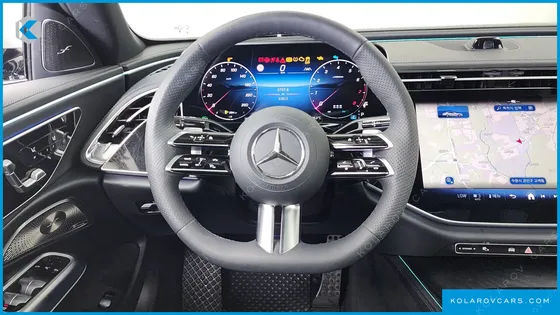 MERCEDES E-CLASS E300 4MATIC AMG LINE