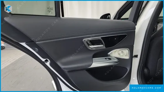 MERCEDES E-CLASS E300 4MATIC AMG LINE