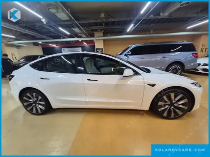 TESLA MODEL 3 LONG RANGE AWD