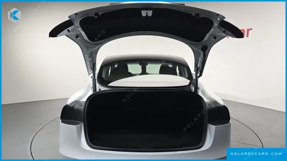TESLA MODEL 3 RWD
