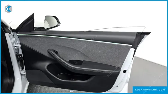 TESLA MODEL 3 RWD