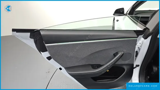 TESLA MODEL 3 RWD