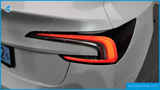 TESLA MODEL 3 RWD