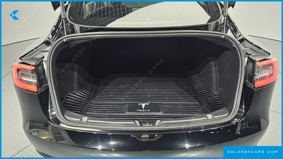 TESLA MODEL 3 LONG RANGE AWD