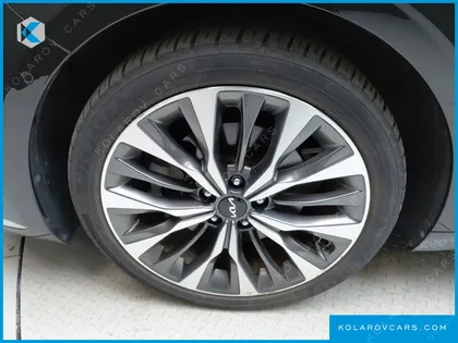 KIA K8 2.5 GASOLINE 2WD