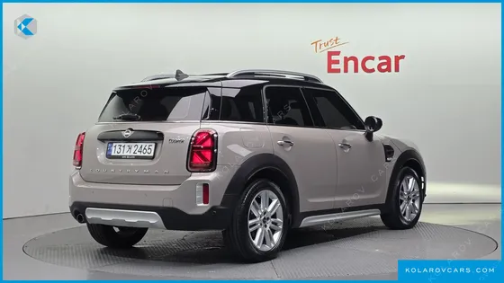 MINI COUNTRYMAN CLASSIC PLUS LAUNCH PACK