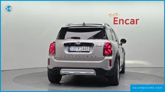 MINI COUNTRYMAN CLASSIC PLUS LAUNCH PACK