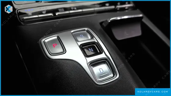 HYUNDAI GRANDEUR 3.0 LPI RENT CAR