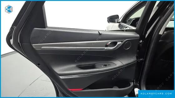HYUNDAI GRANDEUR 3.0 LPI RENT CAR