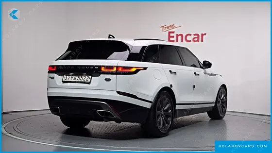 LAND ROVER RANGE ROVER VELAR 3.0 D300 R-DYNAMIC SE