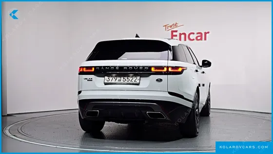 LAND ROVER RANGE ROVER VELAR 3.0 D300 R-DYNAMIC SE