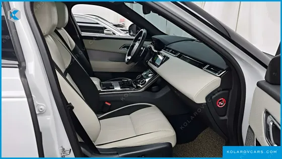 LAND ROVER RANGE ROVER VELAR 3.0 D300 R-DYNAMIC SE