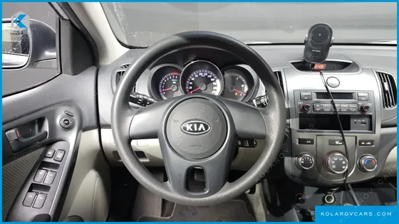 KIA FORTE 1.6 GDI DELUXE