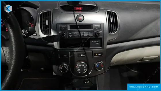 KIA FORTE 1.6 GDI DELUXE