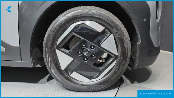 KIA EV3 LONG RANGE 2WD