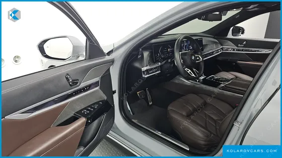 BMW 7 SERIES 740I SDRIVE M SPORT