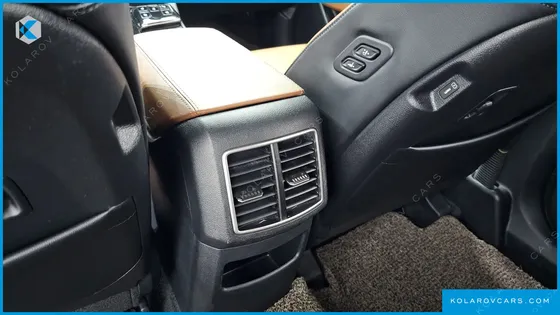 KIA SPORTAGE NOBLELESS GRAVITY 2WD