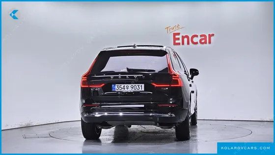 VOLVO XC60 T8 ULTRA BRIGHT