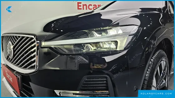 VOLVO XC60 T8 ULTRA BRIGHT