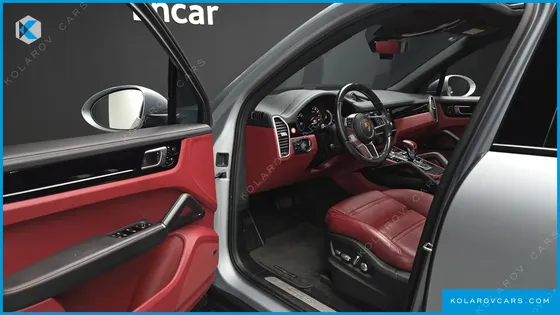PORSCHE CAYENNE 3.0 E-HYBRID