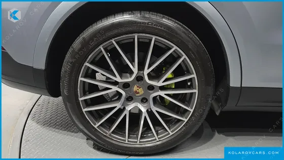 PORSCHE CAYENNE 3.0 E-HYBRID