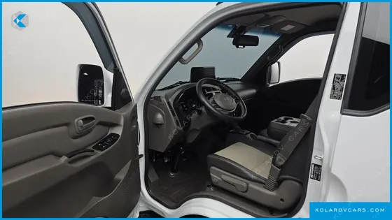 HYUNDAI PORTER II SUPER CABIN LPG