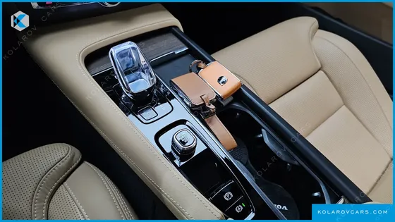 VOLVO S90 B5 ULTRA BRIGHT