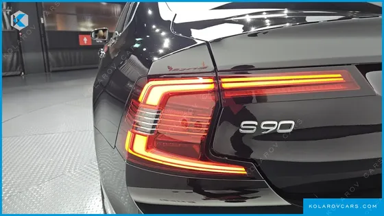 VOLVO S90 B5 ULTRA BRIGHT