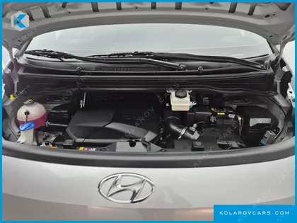 HYUNDAI STARIA CARGO 3-SEATER