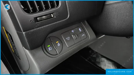 HYUNDAI STAREX WAGON 12-SEATER