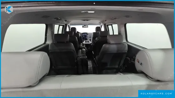 HYUNDAI STAREX WAGON 12-SEATER