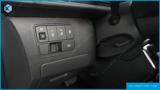 HYUNDAI STARIA TOURER 11-SEATER