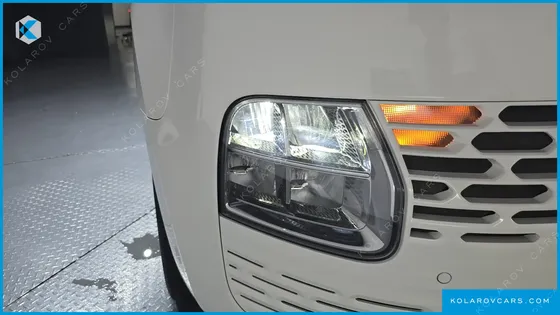 HYUNDAI STARIA TOURER 11-SEATER