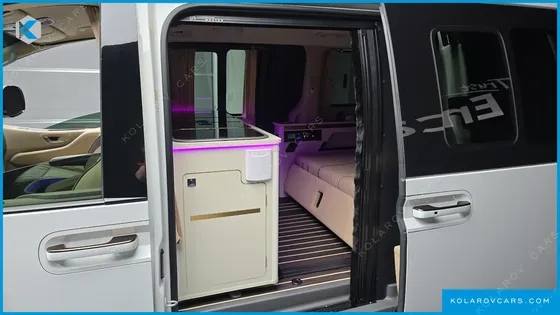 HYUNDAI STARIA 4WD CAMPER