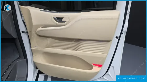 HYUNDAI STARIA 4WD CAMPER