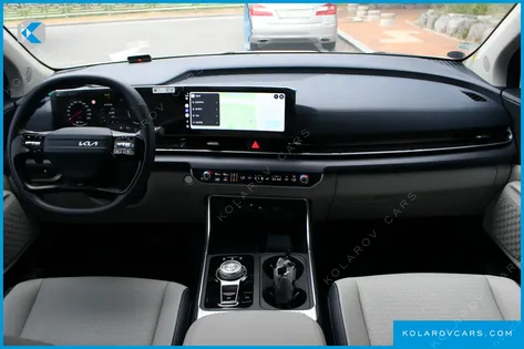 KIA CARNIVAL HEV 7SEATER NOBLESS