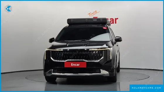 KIA CARNIVAL GASOLINE 7-SEATER OUTDOOR