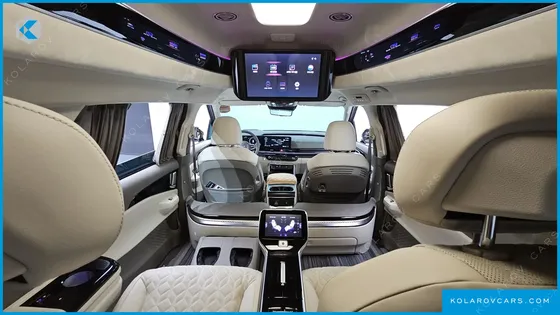 KIA CARNIVAL GASOLINE 4-SEATER HI LIMOUSINE