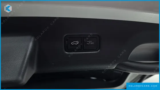 KIA CARNIVAL DIESEL 7-SEATER GRAVITY