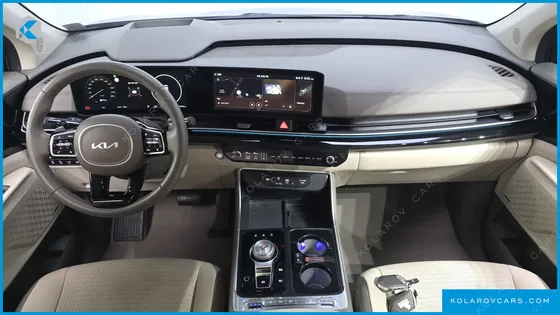KIA CARNIVAL HEV 4-SEATER HI LIMOUSINE