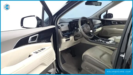 KIA CARNIVAL HEV 4-SEATER HI LIMOUSINE
