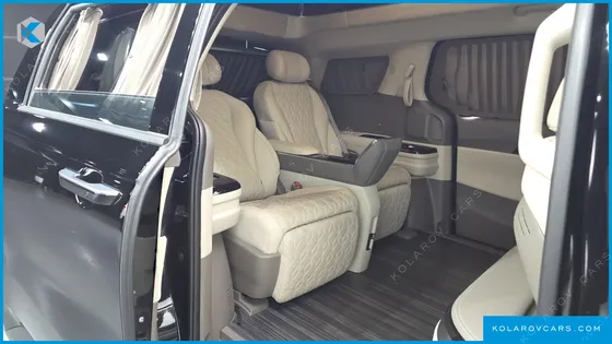 KIA CARNIVAL HEV 4-SEATER HI LIMOUSINE