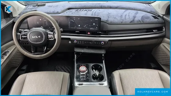 KIA CARNIVAL DIESEL 9-SEATER NOBLESSE