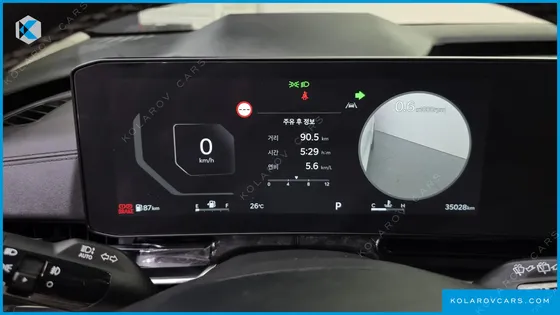 KIA CARNIVAL GASOLINE 9-SEATER GRAVITY