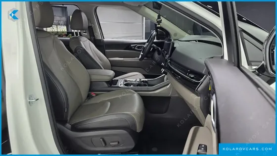 KIA CARNIVAL GASOLINE 9-SEATER GRAVITY