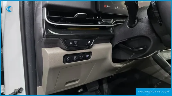 KIA CARNIVAL GASOLINE 9-SEATER GRAVITY